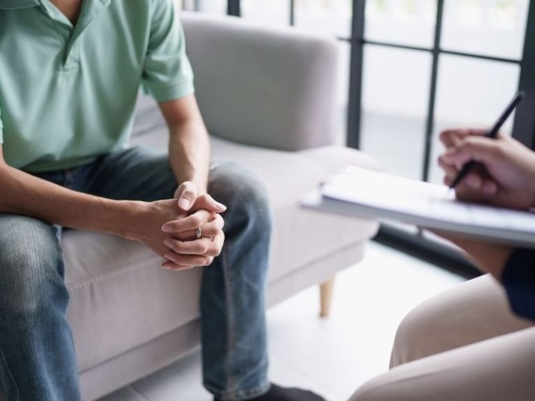 Abordagem Profunda de Compulsão Alimentar por Psiquiatra On-line