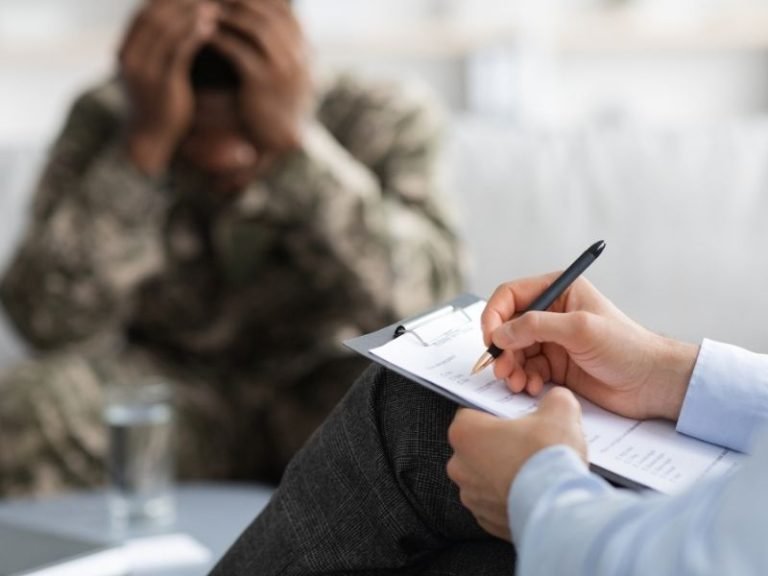 Controle de Pensamentos Repetitivos com Psiquiatra On-line